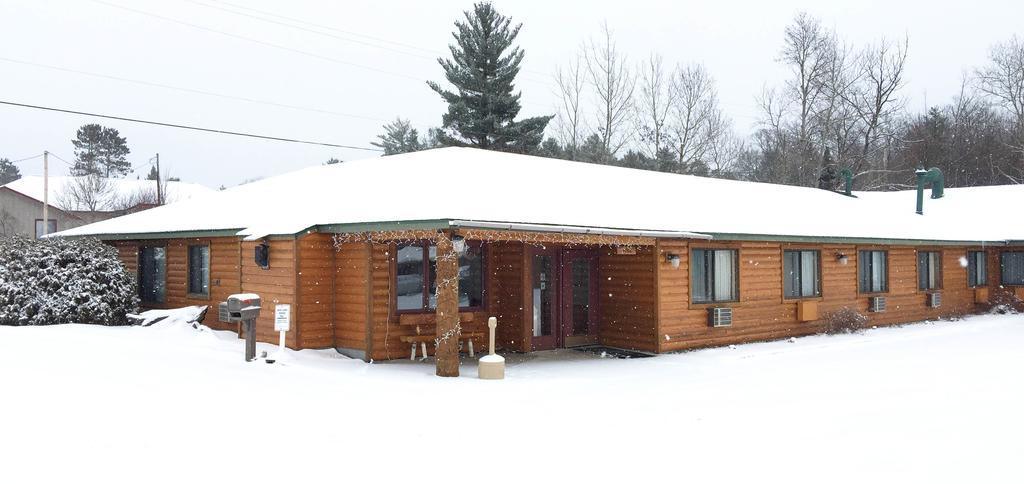 Northwoods Inn & Suites Minocqua Exterior photo